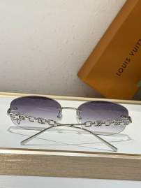 Picture of Louis Vuitton Sunglasses _SKUfw76146088fw